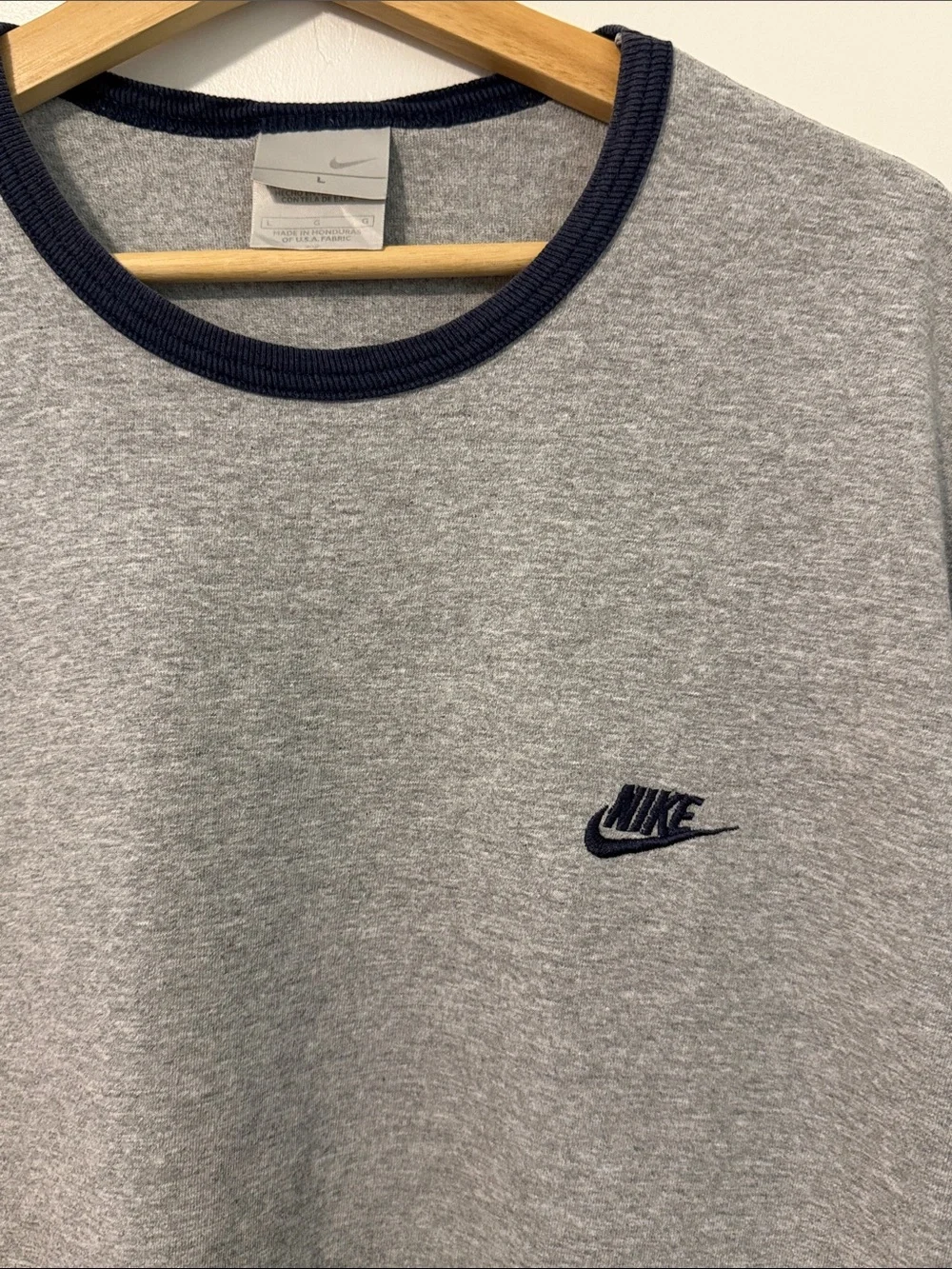 Vintage Nike Grey Short-Sleeve Ringer Tshirt